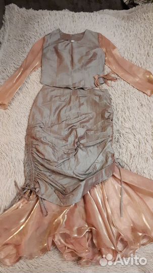 Продам вечерний костюм