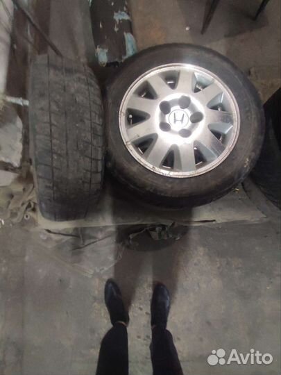 R16 Dunlop Conquest Sport A/S 225/60, PCD 5x114.3 DIA 67.1