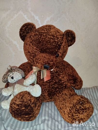 Плюшевый медведь