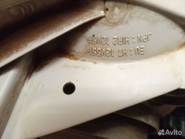 Фара Toyota Camry левая