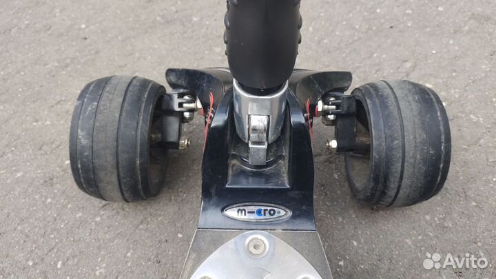 Самокат Micro Kickboard Monster