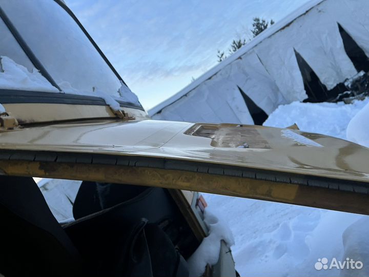 Крышка багажника паз 32053