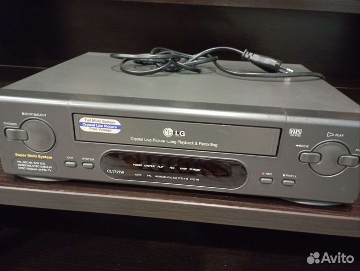 Видеомагнитофон, LG