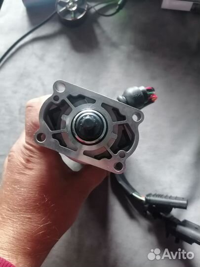 Моторчик блокировки заднего моста range rover