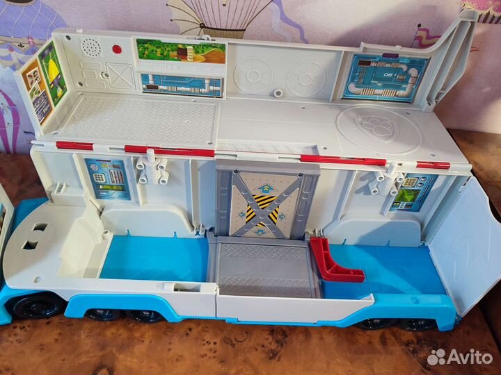 Щенячий патруль, база, патрулевоз и другие