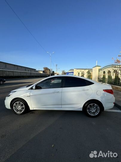 Hyundai Solaris 1.6 AT, 2014, 205 385 км