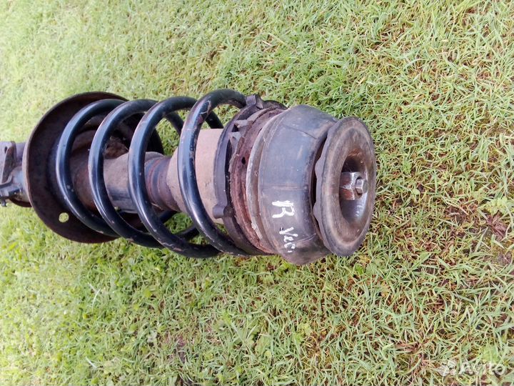 Амортизатор передний правый Opel Vectra B