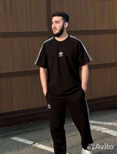 Спортивный костюм мужской