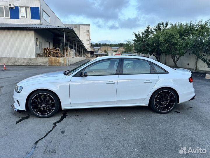 Audi A4 2.0 AMT, 2014, 170 000 км