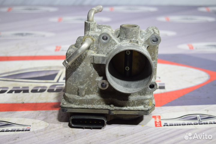 Заслонка c Toyota Sienta NCP81G 1NZ-FE