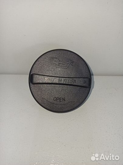 Крышка маслозаливной горловины Hyundai HD65/78