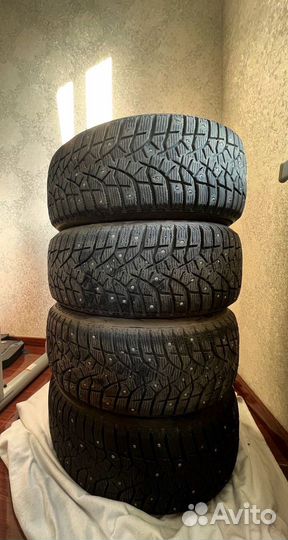 Bridgestone Blizzak Spike-02 195/50 R15