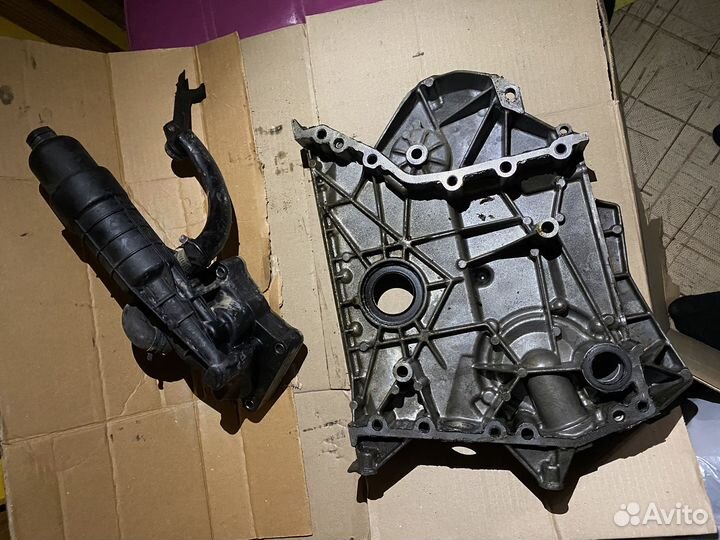 Запчасти от двигателя