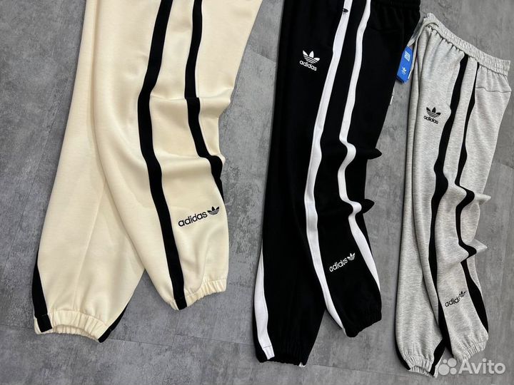 Спортивные штаны adidas