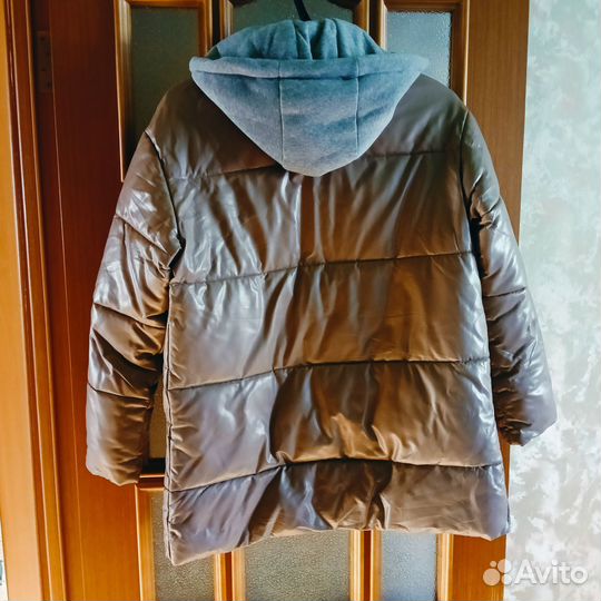 Пуховик женский 46 48 размер бу