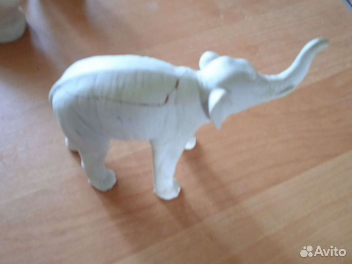 Фарфоровые статуэтки