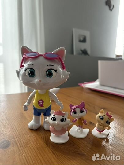 Игрушки 44 котенка