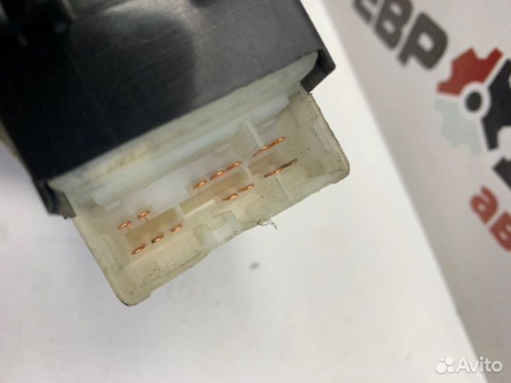 Блок управления стеклоподъемниками Nissan Almera