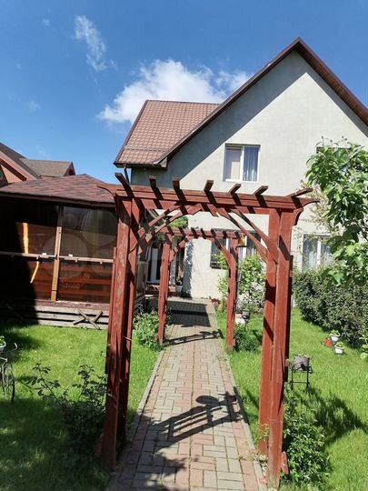 Дом 154 м² на участке 8 сот.