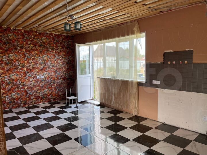 Дом 100 м² на участке 12 сот.