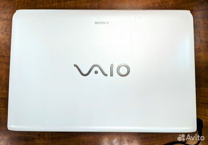 Ноутбук Sony Vaio на i3