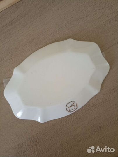 Блюдо для закусок, оливок, менажница, тарелка