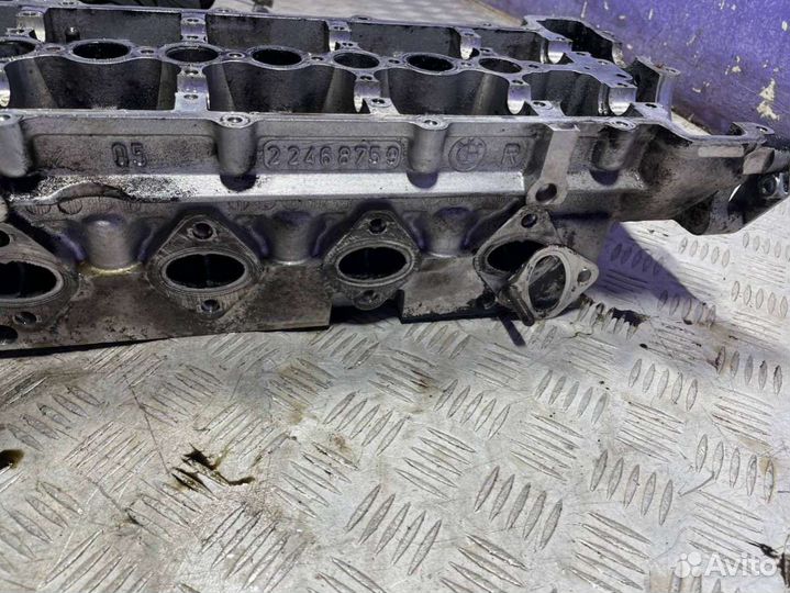 Головка блока цилиндров BMW 5 E39 2002