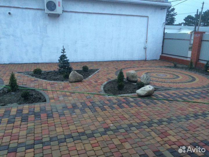 Укладка тротуарной плитки