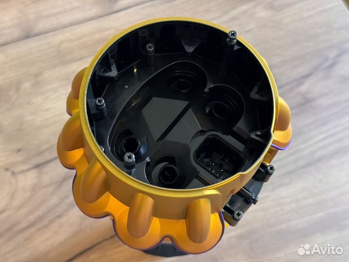 Dyson V15 Циклон - Новый, Оригинал