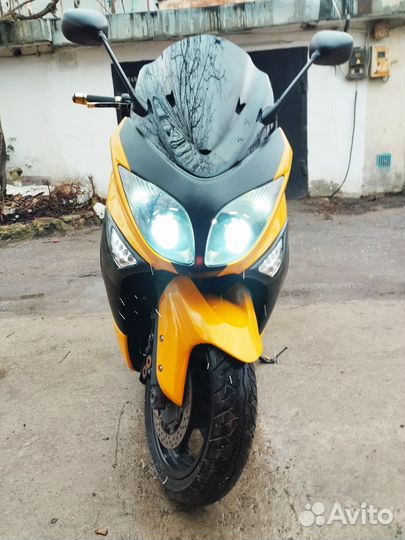 Продам Yamaha T-MAX 500 2009