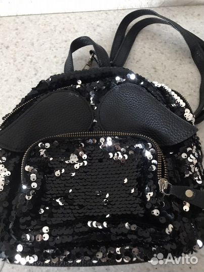 Рюкзак детский с паетками чёрный