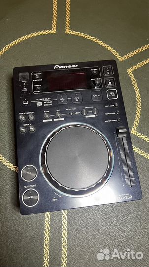 Мультиплеер Pioner cdj350 и микшер Pioner Djm 700