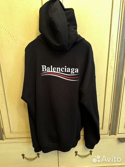 Balenciaga кофта