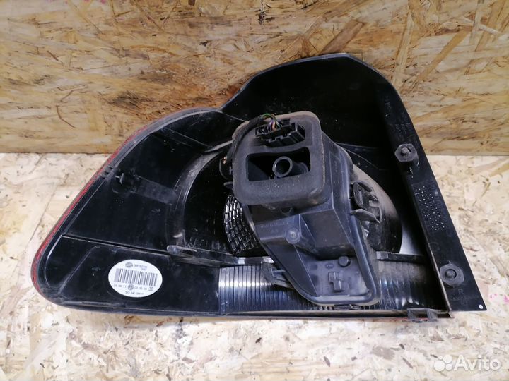 Фонарь правый Volkswagen Golf 6