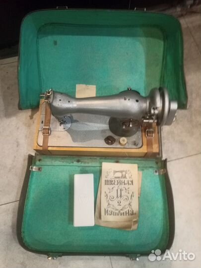 Швейная машина Чайка бу