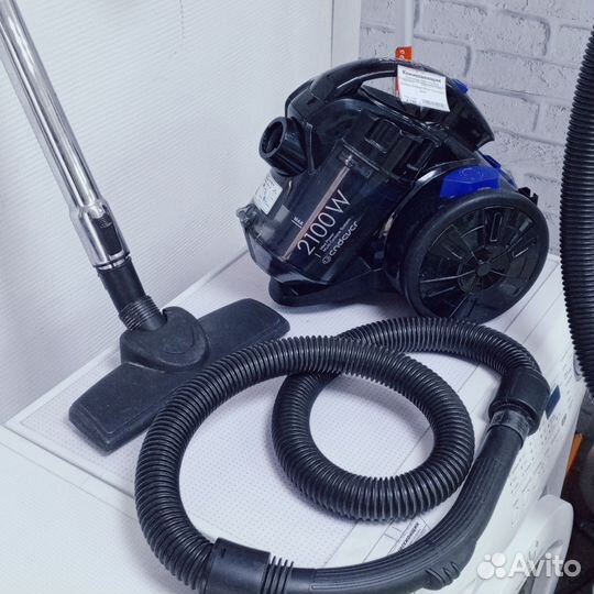 Пылесос Endever 2100вт. Контейнер. Кгн65