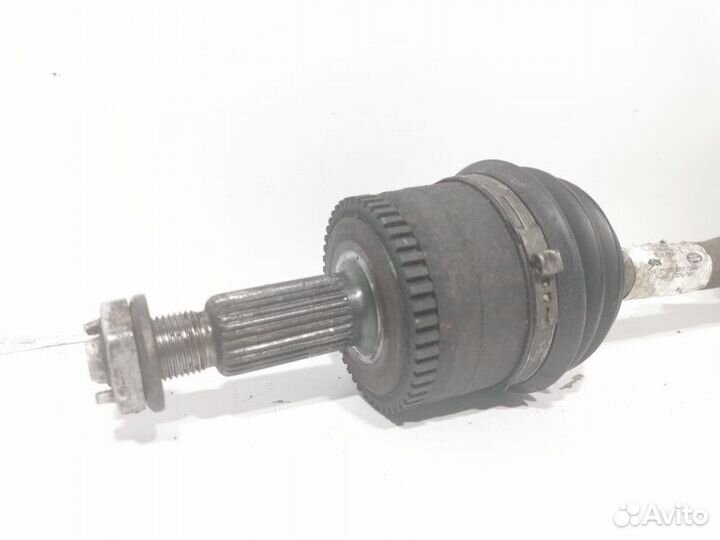 Полуось передняя левая Land Rover Discovery