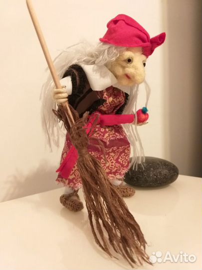 Баба-Яга и другие/ Игрушки из валяной шерсти