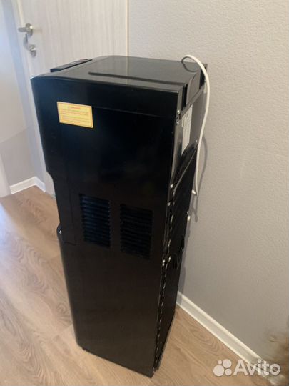 Кулер vatten L48NK