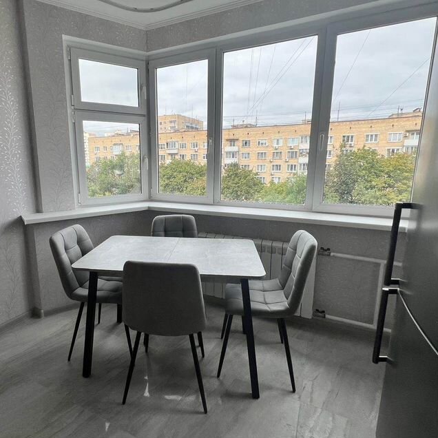 2-к. квартира, 60 м², 7/14 эт.