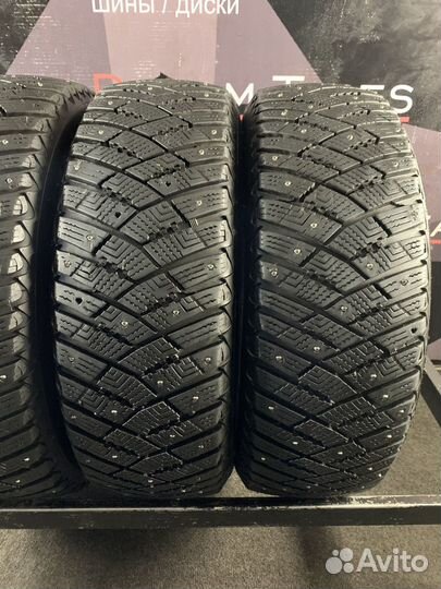 Goodyear Ultragrip Ice Arctic 195/65 R15