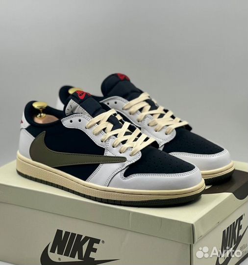 Мужские кроссовки Nike Air Jordan 1 Low & Travis S