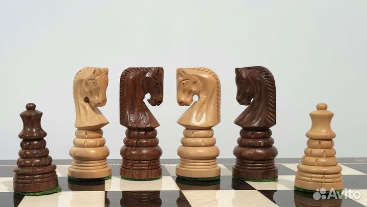 Шахматные фигуры шахматы резные Индия 9 см