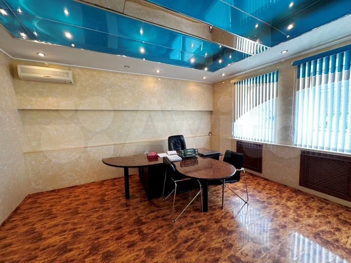 Сдаю офис с мебелью пл. 90 м² (отдельный вход)