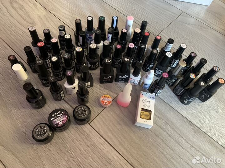 Набор гель лаков и баз для маникюра