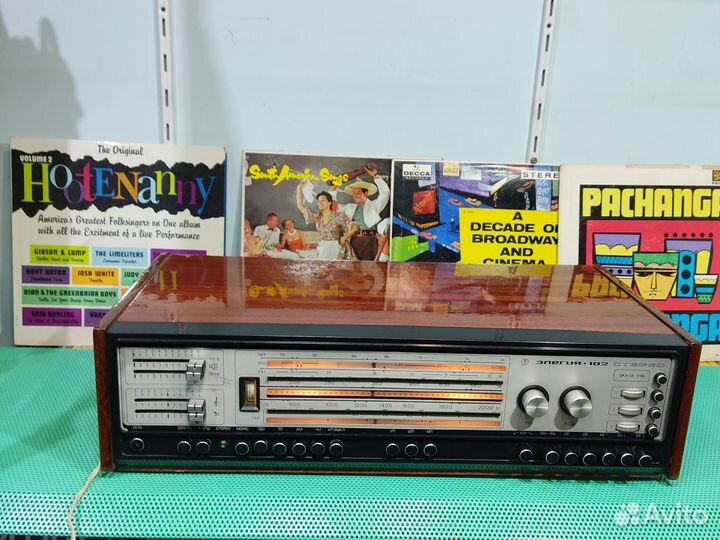 Радиола Элегия -102 Стерео