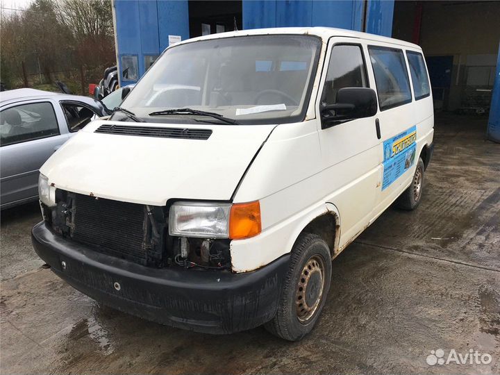Разбор на запчасти Volkswagen Transporter 4 1991-2