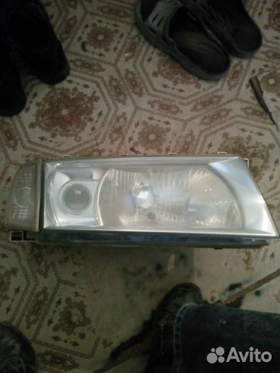 Фара правая Шкода Октавия тур оригинал