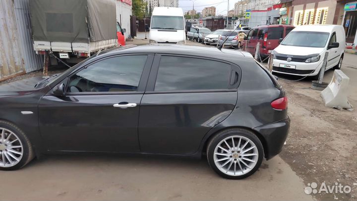 Alfa Romeo 147 2.0 МТ, 2006, 206 000 км