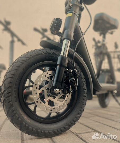 Электросамокат куго с1